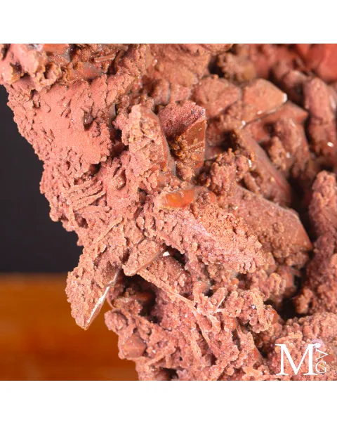 Quarzo Ematoide dell’Orange River su Base di Design.
