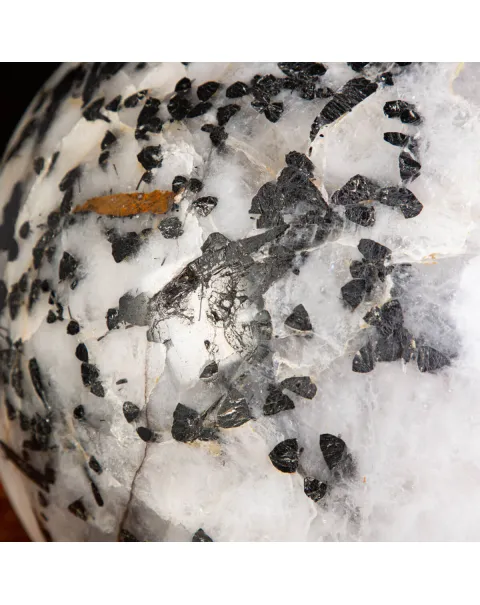 Sfera in Quarzo con tormalina nera