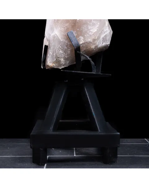 Grande Cristallo di Quarzo: Gigante di Luce.