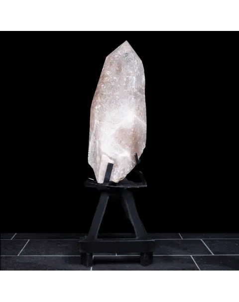 Grande Cristallo di Quarzo: Gigante di Luce.