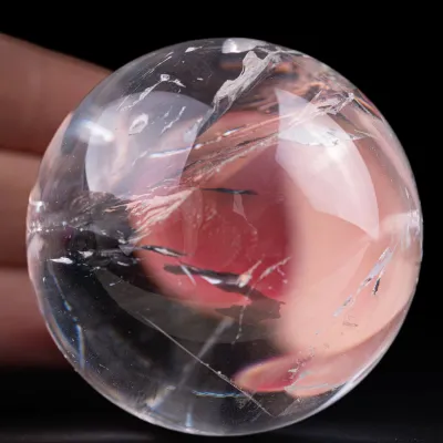 Eccezionale sfera lucida di quarzo Lemuriano proveniente dal Brasile
