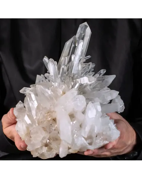 Cristalli di Quarzo Ialino e Striature Lemuriane –  Colombia
