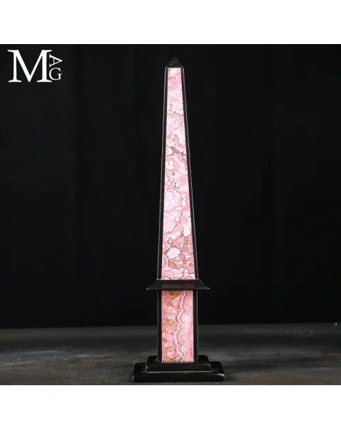 Obelisco in Rodocrosite – Il Rosa delle Ande
