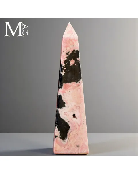 Obelisco in Rodonite Rosa con Galena Nera – Perù