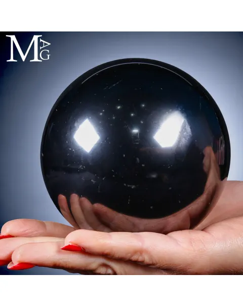 Sfera di Shungite Naturale – Energia primordiale del carbonio antico.