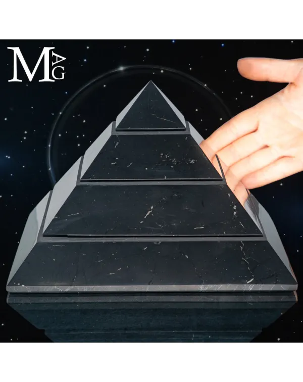 Geometria della Quietudine – Piramide in Shungit...