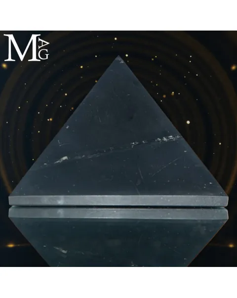 Piramide in Shungite - Vertice del Tempo Profondo.