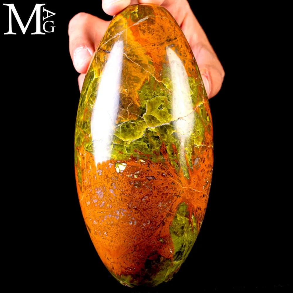 Shiva Lingam in Unakite – Madagascar