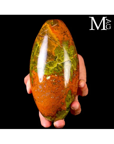 Shiva Lingam in Unakite – Madagascar