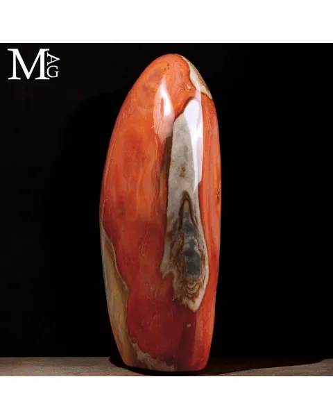 Diaspro Policromo del Madagascar – Scultura Naturale