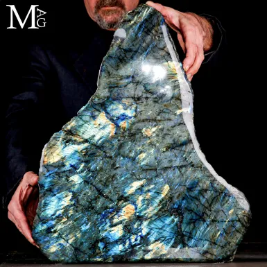 Grande blocco di Labradorite Naturale.