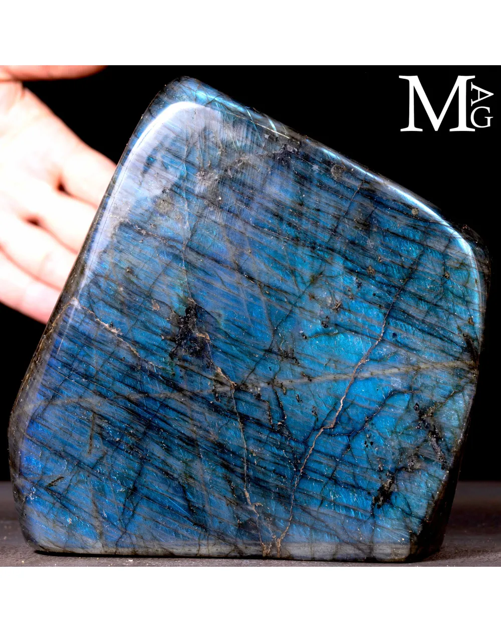 Blocco lucidato di Labradorite – Madagascar
