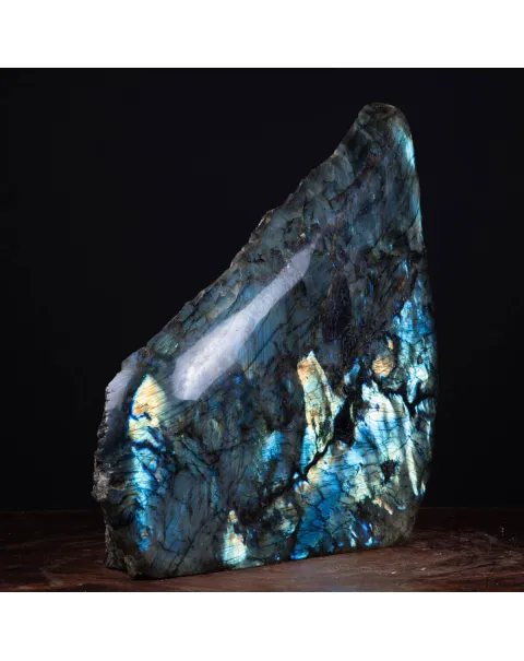 Pietra di Labradorite Unica per Design d'Interni.