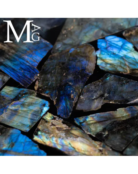 Labradorite:Tavolo Rotondo in Mosaico.