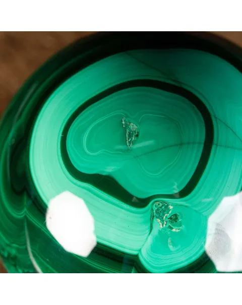 Sfera in Malachite disegni concentrici