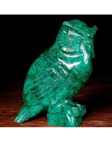 Scultura in Malachite Naturale – Gufo della Saggezza.