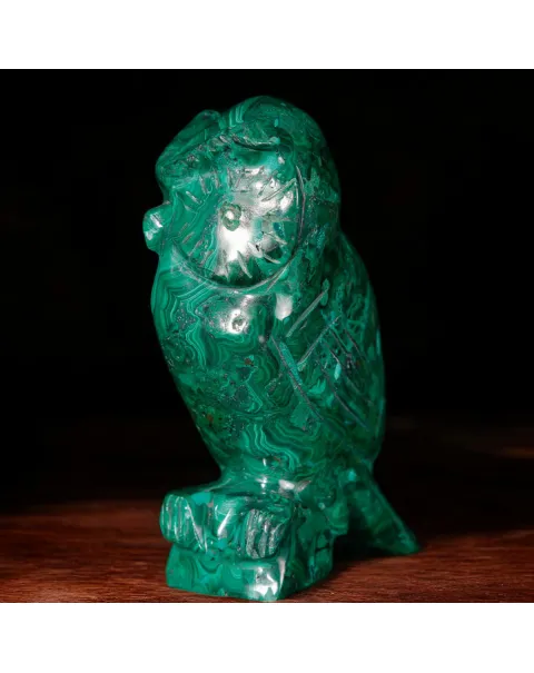 Scultura in Malachite Naturale – Gufo della Saggezza.