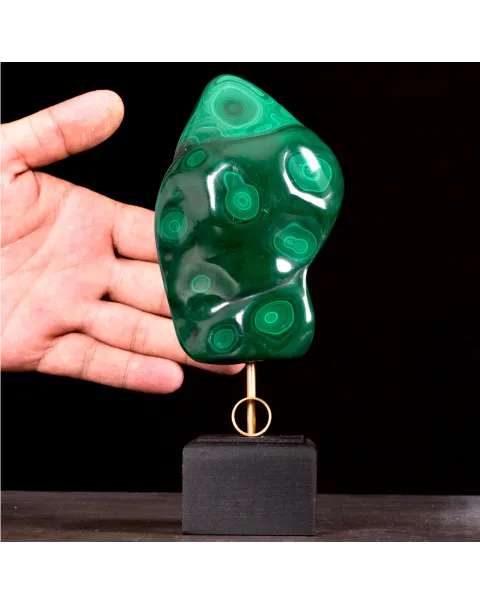 Malachite Naturale con Base in Legno e Ottone.