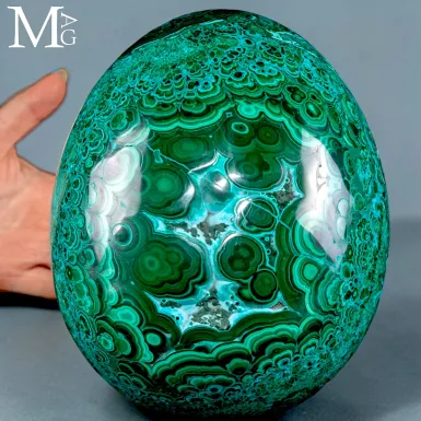 Eccezionale Uovo in Malachite di Primissima selezi...