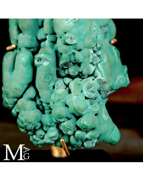 Malachite Stalattitica e Botrioidale del Congo su Base