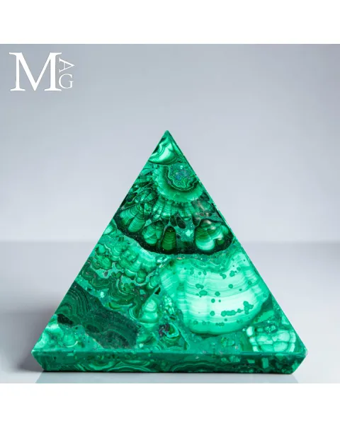 Piramide in Malachite - Lavorazione a Mosaico