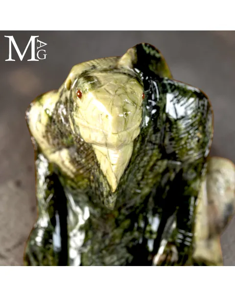 Scultura di Iguana in Serpentino – Artigianato del Perù