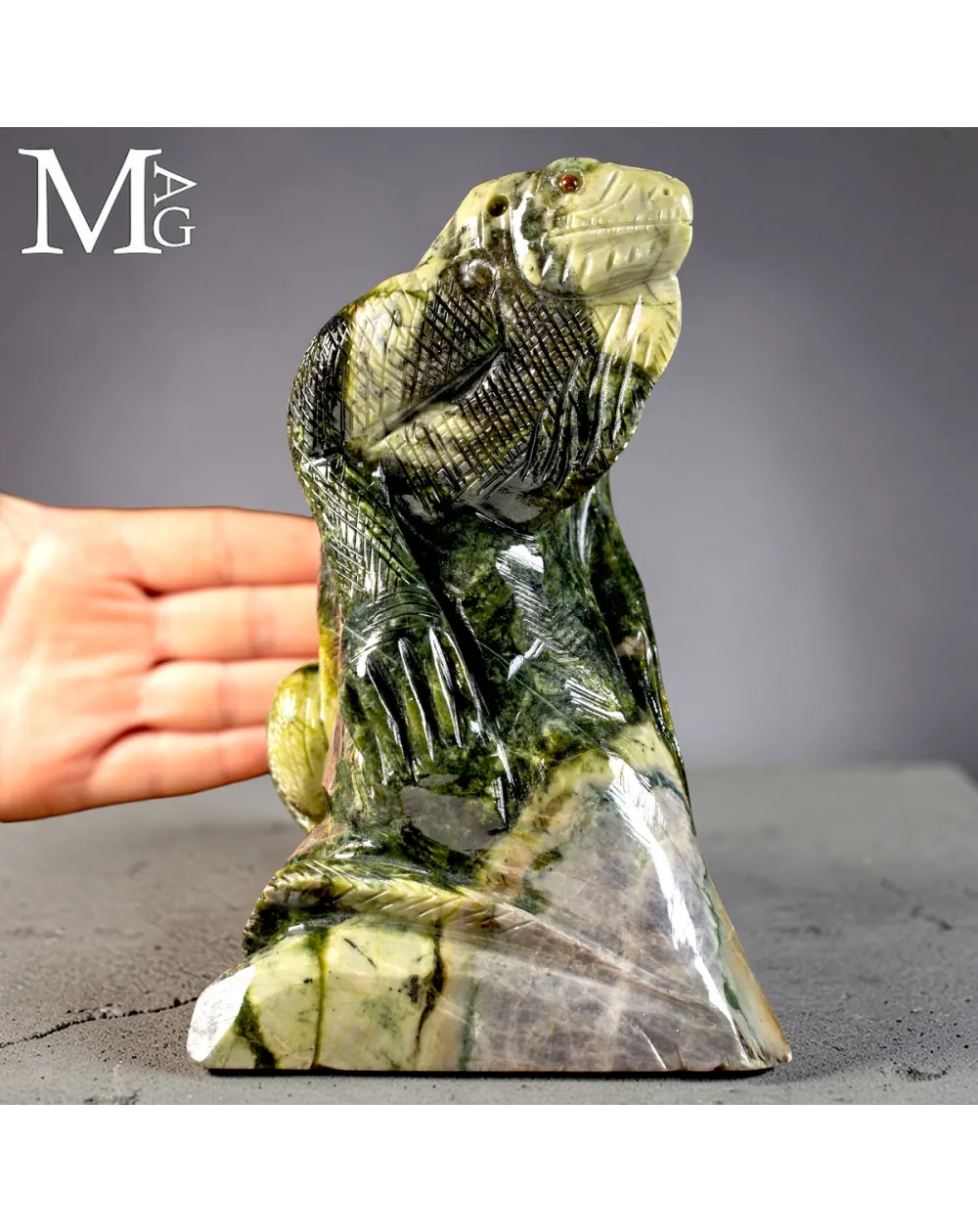 Scultura di Iguana in Serpentino – Artigianato del Perù