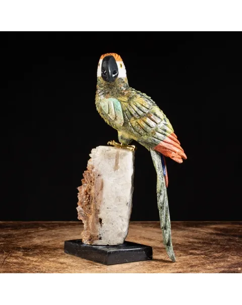 Statua Pappagallo In Gruppo Serpentino