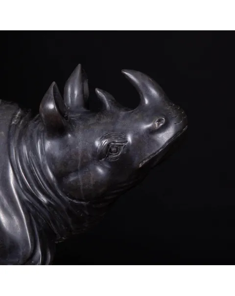 Maestosa Coppia di Obelischi Rinascimentali in Marmo Italiano: Un Trionfo di Arte e Storia.