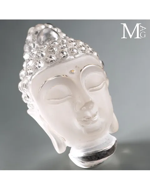 Testa di Buddha in Quarzo Extra Chiaro del Tibet.
