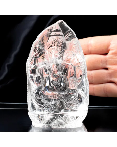 Scultura Lord Ganesh in Quarzo Himalayano.