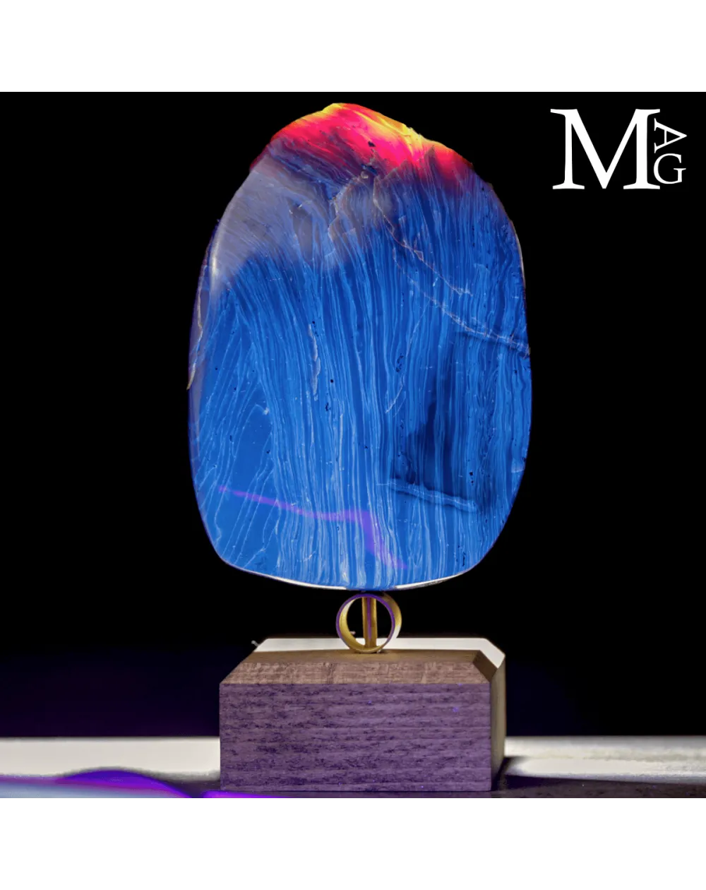 Ambra Blue di Sumatra – Resina Fossile e Luce.