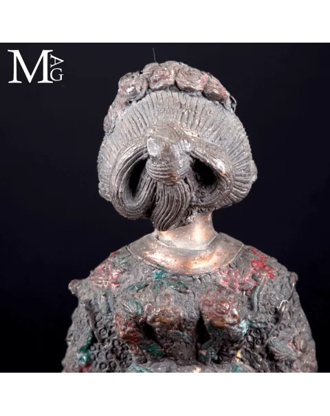 Statua in Bronzo Geisha – Okimono Giapponese, XX secolo.