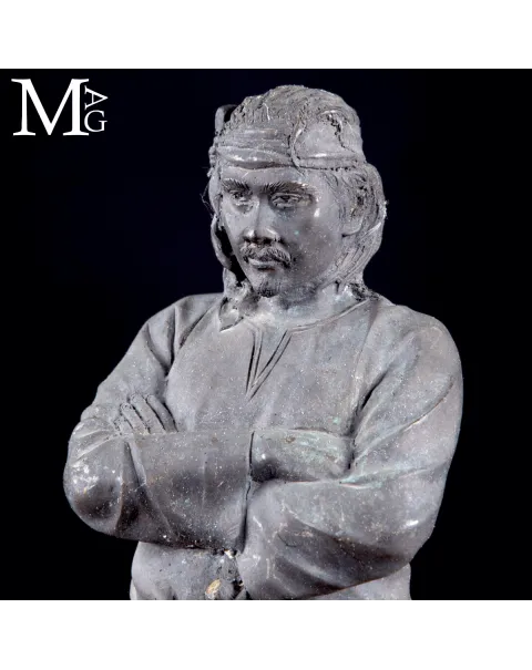 Statua in Bronzo Samurai – Okimono Giapponese.