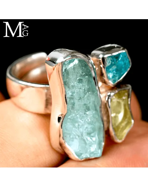 Anello in Argento con Acquamarina, Heliodoro e Apatite Neon.