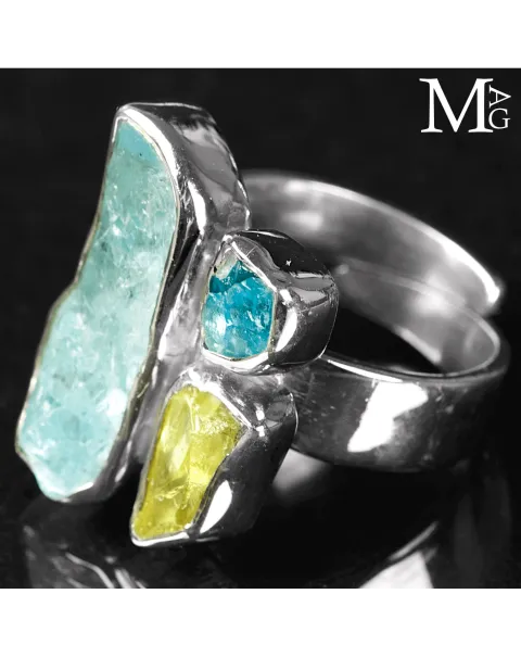 Anello in Argento con Acquamarina, Heliodoro e Apatite Neon.