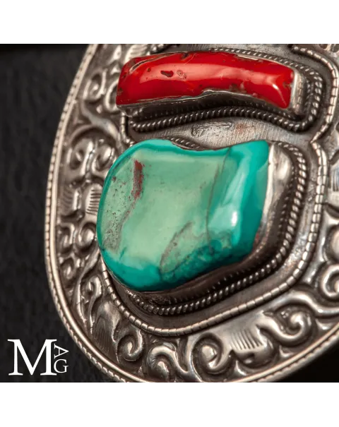 Collana Himalayana Cerimoniale in Argento Cesellato, Ambra, Corallo e Turchese.