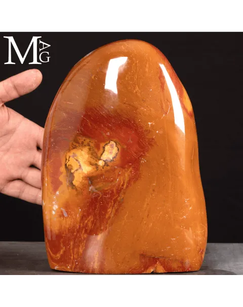 Agata Rossa del Madagascar – Elemento Decorativo Naturale