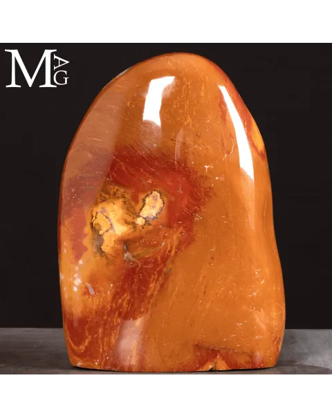 Agata Rossa del Madagascar – Elemento Decorativo Naturale