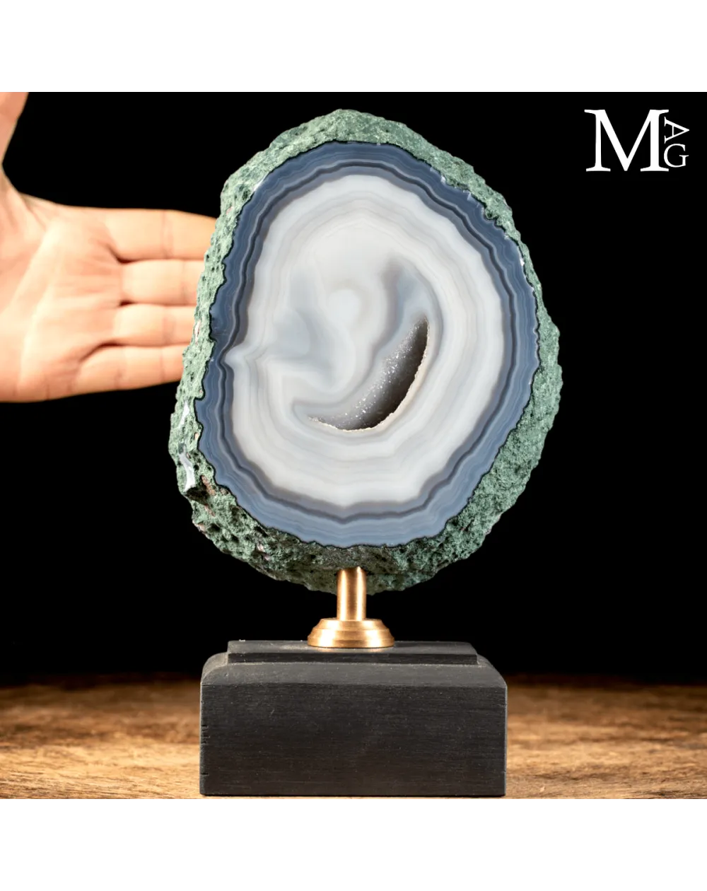 Fetta di Geode in Agata su Base – Il Sorriso della Terra.