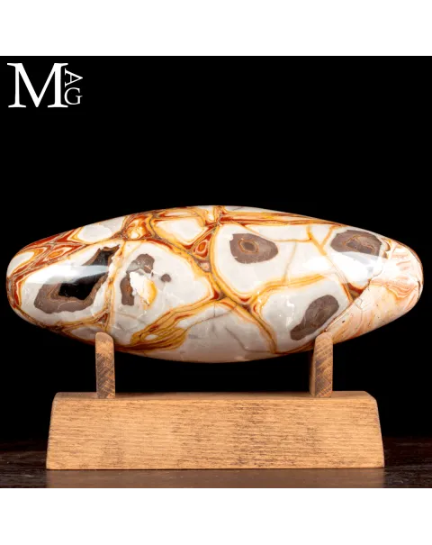 Shiva Lingam in Diaspro Agatizzato.
