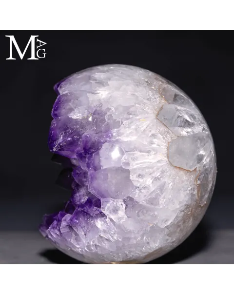 Sfera in Ametista Cristalli.