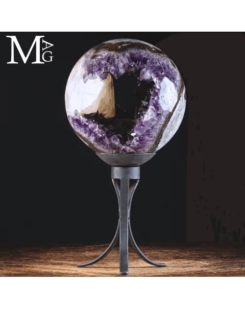 Sfera di Ametista - Geode con Cristallo di Calcite Naturale.