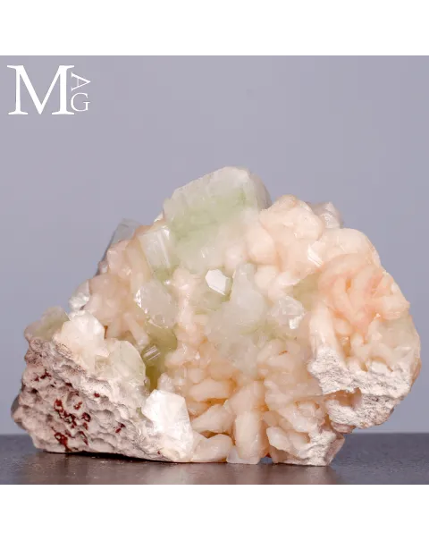 Apofillite Verde su Stilbite dell’India