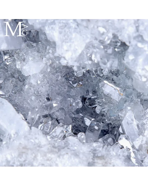 Geode di Celestina (Celestite) – Madagascar