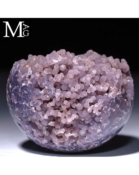 Sfera in Grape Agate dell’Indonesia