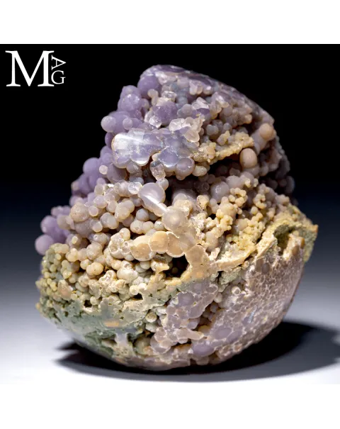 Sfera in Grape Agate - Un piccolo universo di globi.