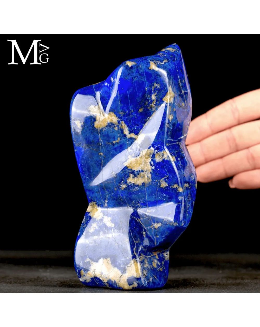 Lapislazzuli Afgano – Scultura naturale di alta qualità.