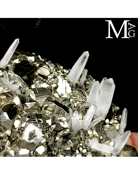 Cristalli di Quarzo su Pirite – Miniera di Huanzala.