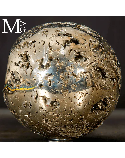 Sfera in Pirite naturale del Perù.